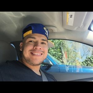 Meet your Posher, Rene